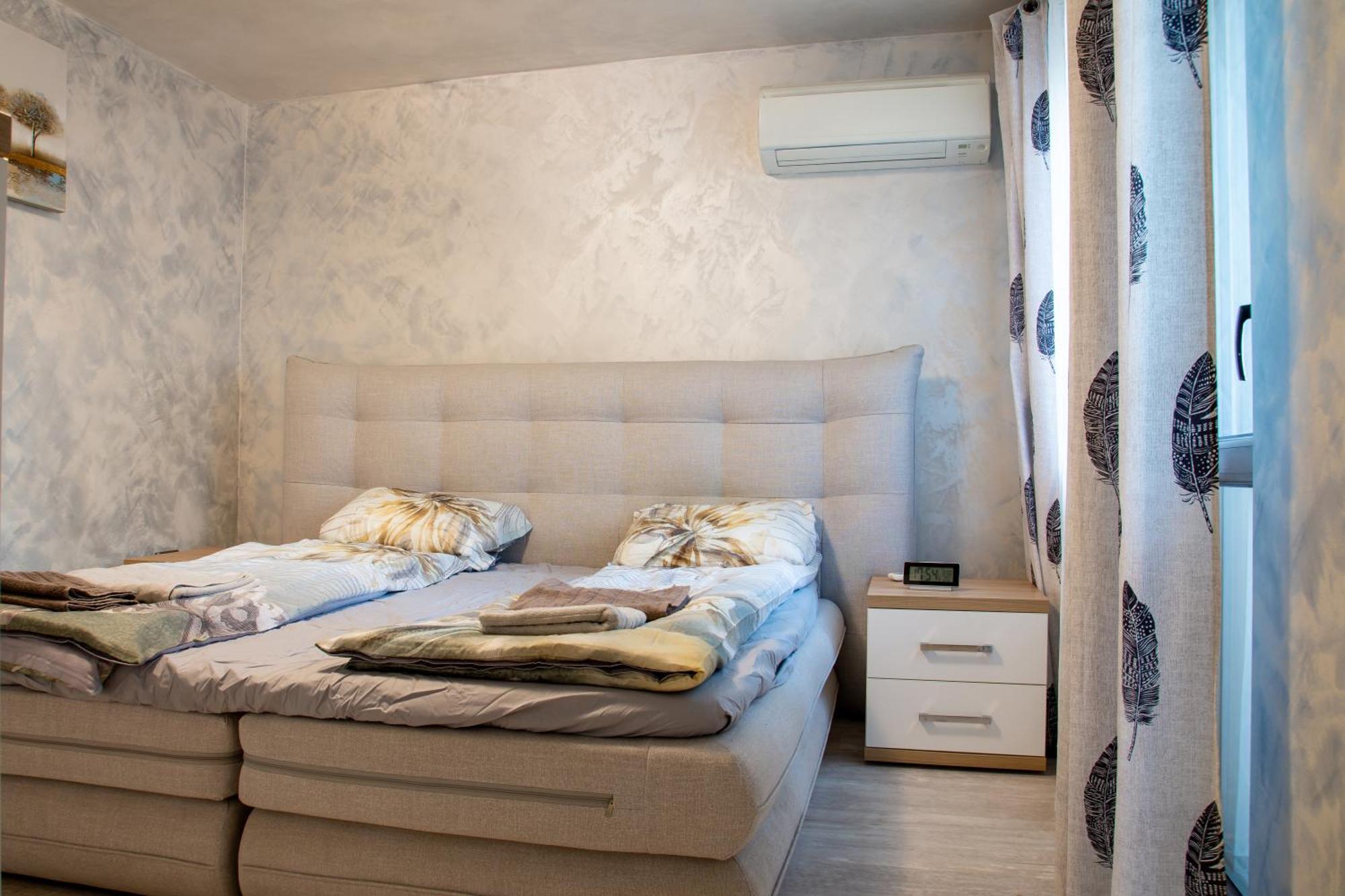 Light Apartment Βάρνα Εξωτερικό φωτογραφία